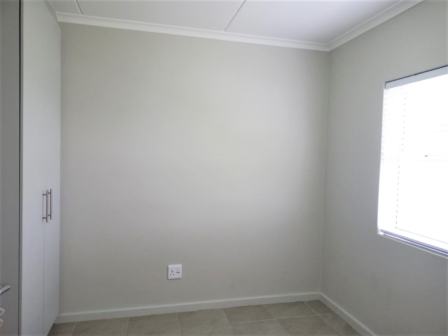 To Let 2 Bedroom Property for Rent in Haasendal Western Cape